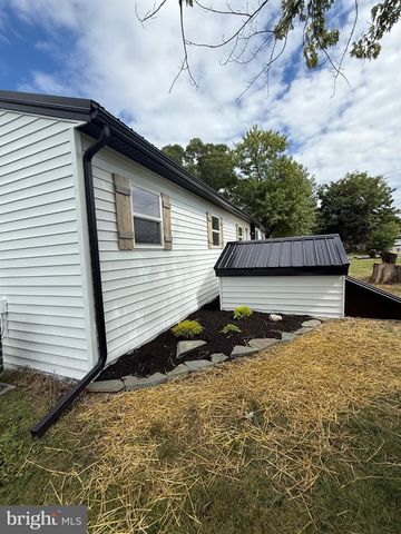 3144 SPRING RD, Carlisle, PA 17013
