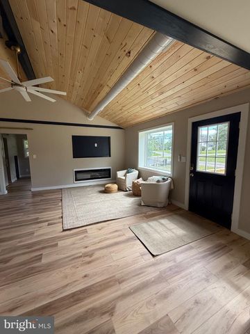 3144 SPRING RD, Carlisle, PA 17013