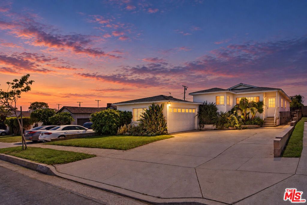 1328 W 122nd Street, Los Angeles, CA 90044