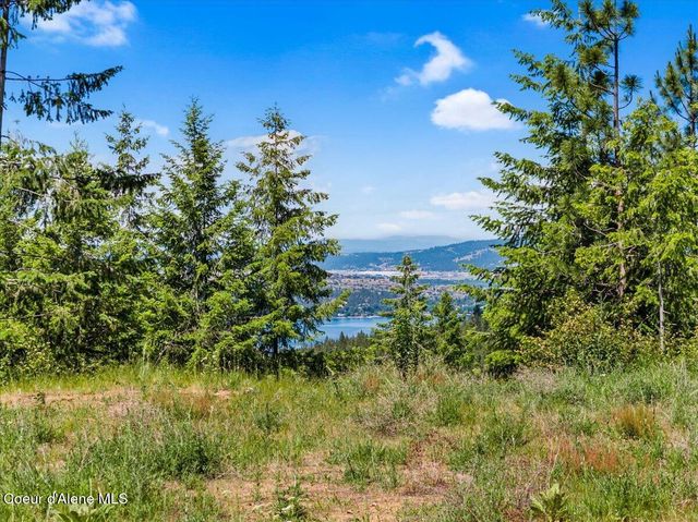 121 S Idaho Rd, Post Falls, ID 83854