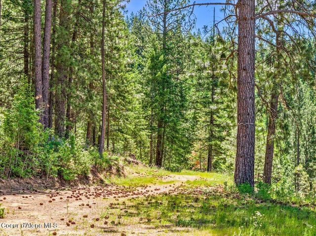 121 S Idaho Rd, Post Falls, ID 83854