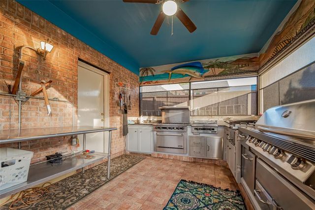 1522 S Fry Road, Katy, TX 77450
