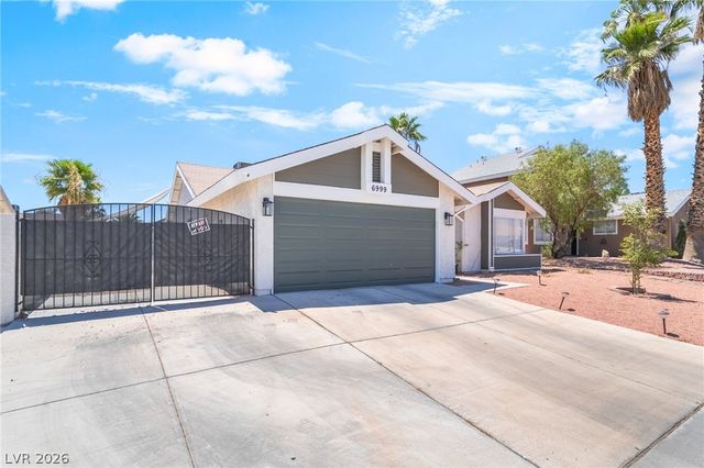 6999 Mountain Moss Drive, Las Vegas, NV 89147