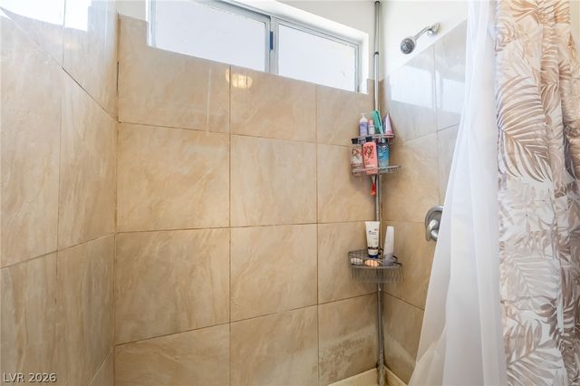 6999 Mountain Moss Drive, Las Vegas, NV 89147