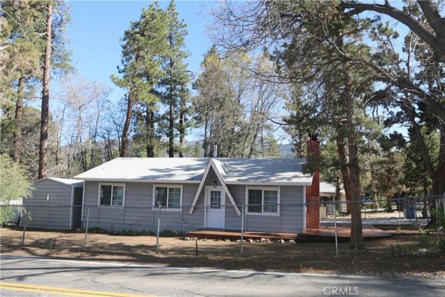 509 Moreno, Sugarloaf, CA 92386