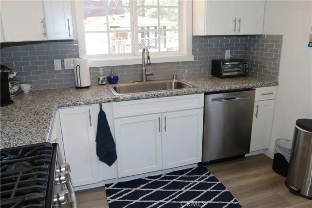 509 Moreno, Sugarloaf, CA 92386