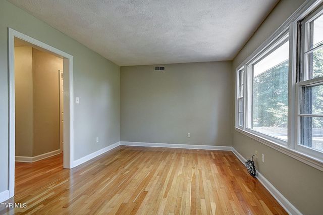1721 Holston Drive, Bristol, TN 37620