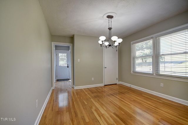 1721 Holston Drive, Bristol, TN 37620