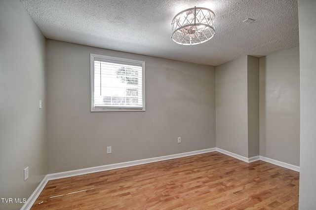 1721 Holston Drive, Bristol, TN 37620