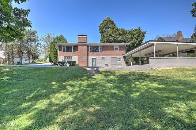 1721 Holston Drive, Bristol, TN 37620