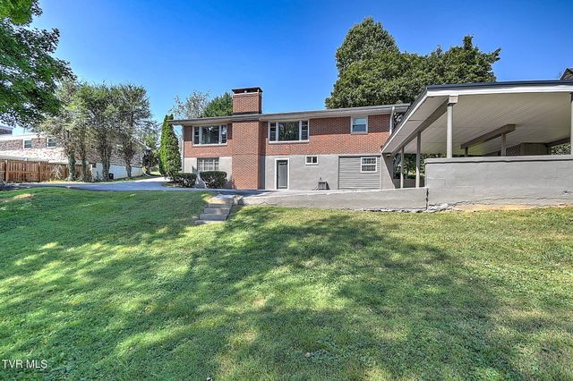 1721 Holston Drive, Bristol, TN 37620