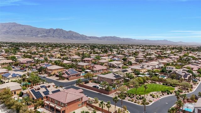 7364 Parading Pokey Street, Las Vegas, NV 89131