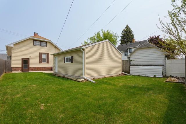 2610 Douglas AVENUE, Racine, WI 53402