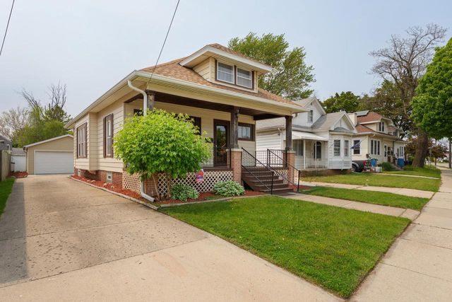 2610 Douglas AVENUE, Racine, WI 53402