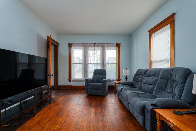 2610 Douglas AVENUE, Racine, WI 53402