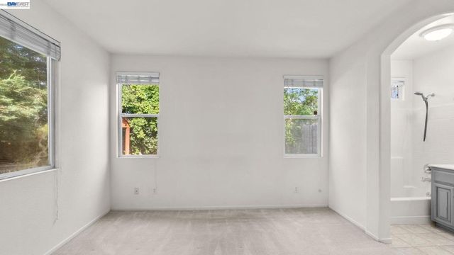 3199 Maui St, West Sacramento, CA 95691