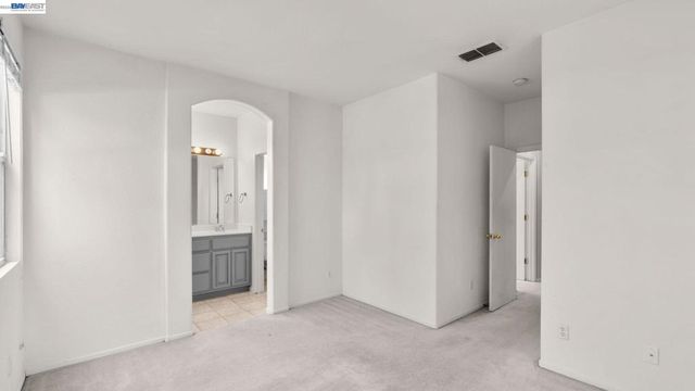 3199 Maui St, West Sacramento, CA 95691