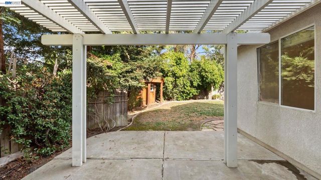 3199 Maui St, West Sacramento, CA 95691