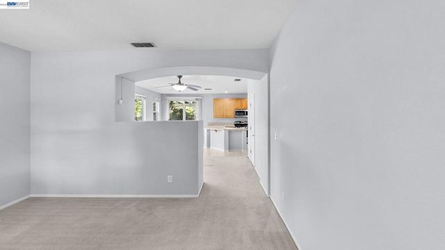 3199 Maui St, West Sacramento, CA 95691