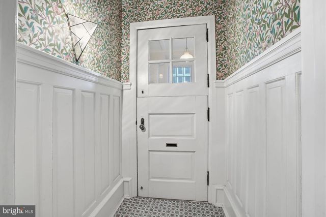 7941 PARK AVE, Elkins Park, PA 19027