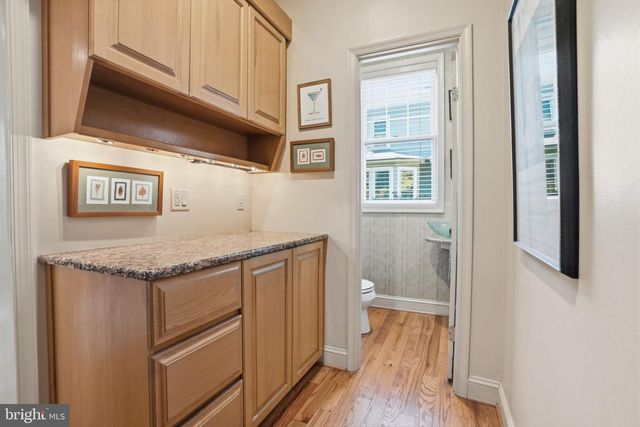 7941 PARK AVE, Elkins Park, PA 19027