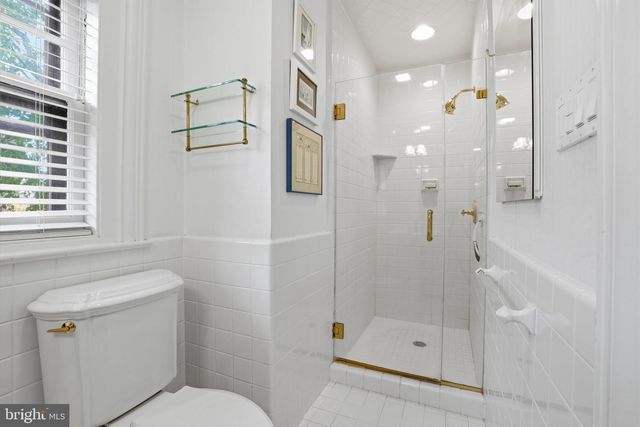 7941 PARK AVE, Elkins Park, PA 19027