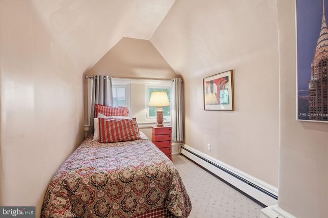 7941 PARK AVE, Elkins Park, PA 19027