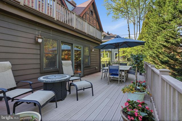 7941 PARK AVE, Elkins Park, PA 19027