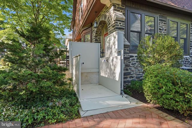 7941 PARK AVE, Elkins Park, PA 19027