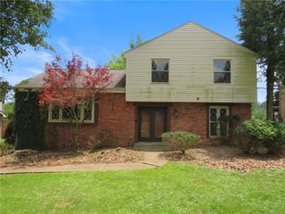 171 Cassia Dr, Jefferson Hills, PA 15025