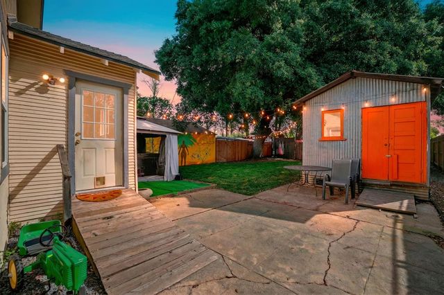 3541 38th St, Sacramento, CA 95817