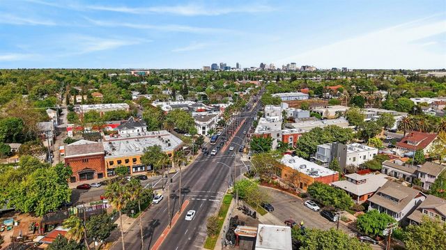 3541 38th St, Sacramento, CA 95817