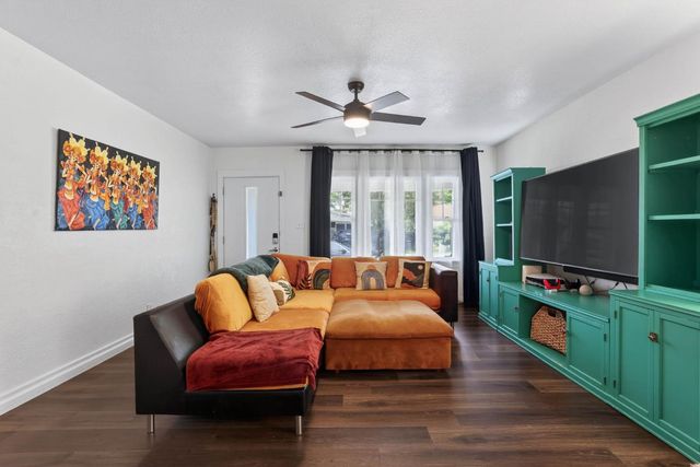 3541 38th St, Sacramento, CA 95817