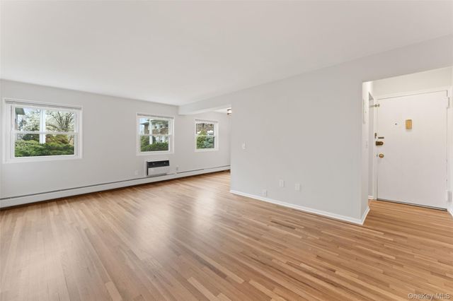 23 Normandy Village 4, Nanuet, NY 10954