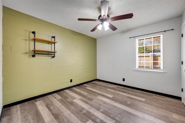 63 County Road 34715, Paris, TX 75460