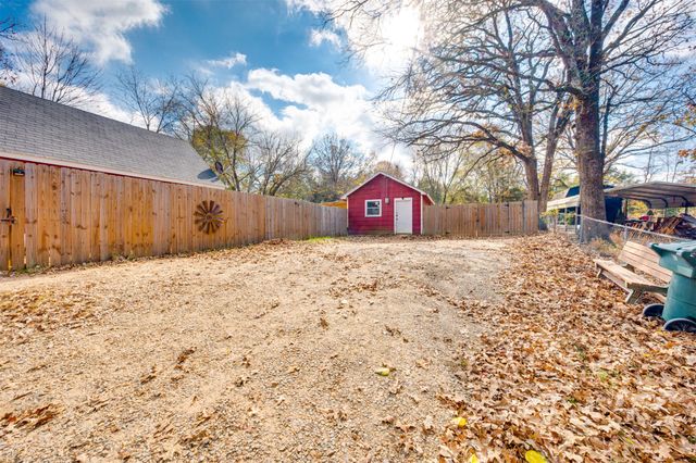 63 County Road 34715, Paris, TX 75460