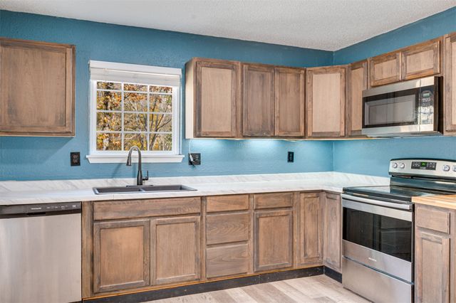 63 County Road 34715, Paris, TX 75460