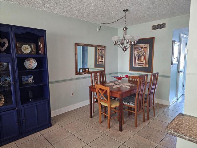 2525 W BAY DRIVE A13, Belleair Bluffs, FL 33770