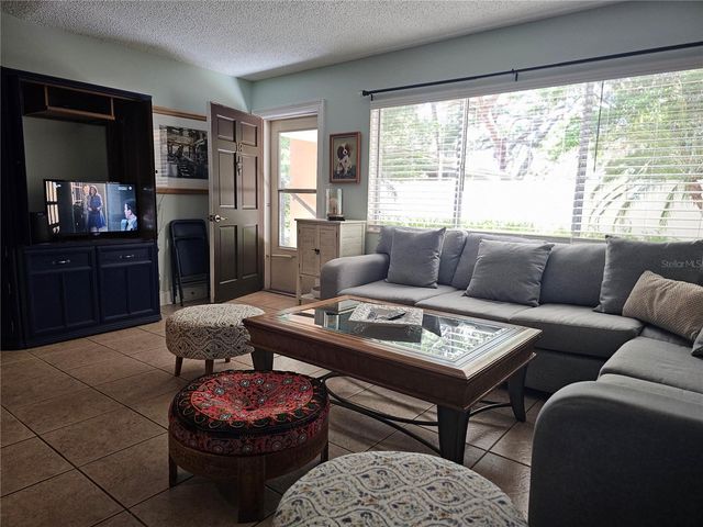 2525 W BAY DRIVE A13, Belleair Bluffs, FL 33770