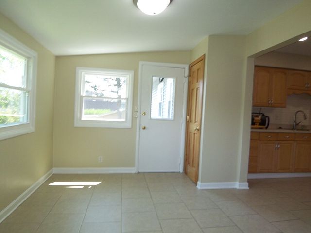 3835 Winston Drive, Hoffman Estates, IL 60192