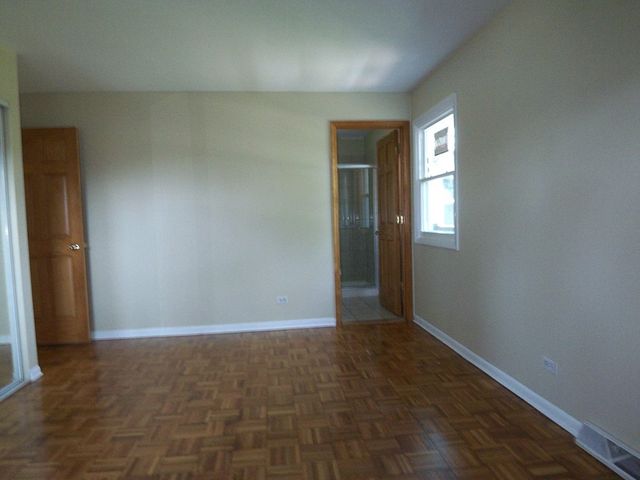 3835 Winston Drive, Hoffman Estates, IL 60192