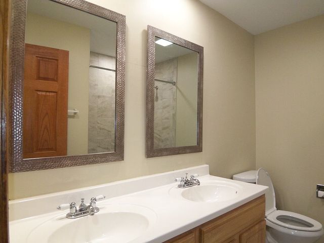 3835 Winston Drive, Hoffman Estates, IL 60192