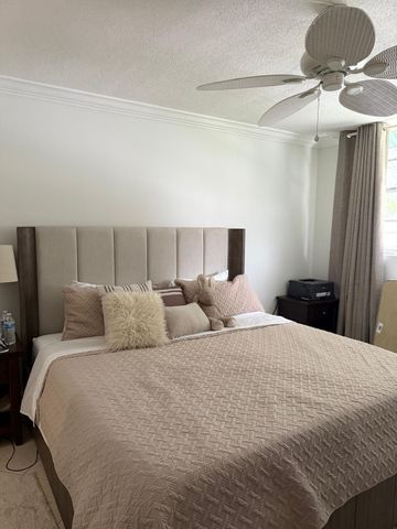 400 SE 10th Street 202, Deerfield Beach, FL 33441