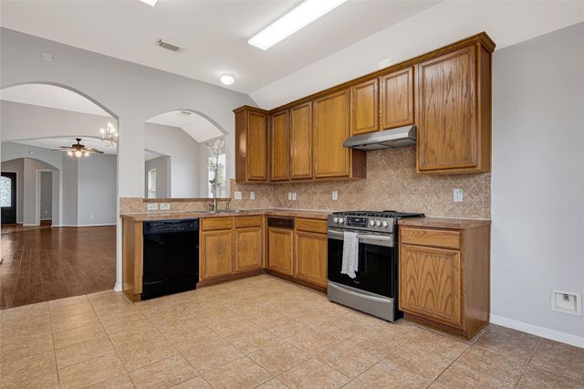 2726 Sage Bluff Avenue, Richmond, TX 77469