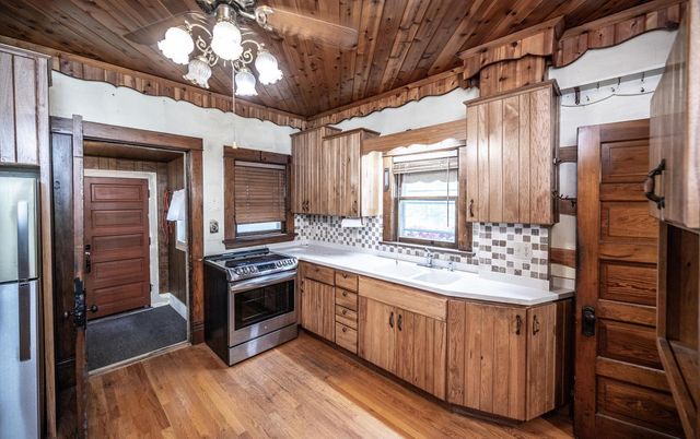 300 7th Street, Farmington, MN 55024