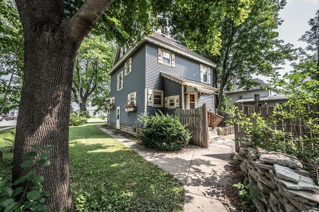 300 7th Street, Farmington, MN 55024