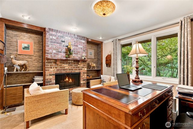 2853 134th Ave NE, Bellevue, WA 98005