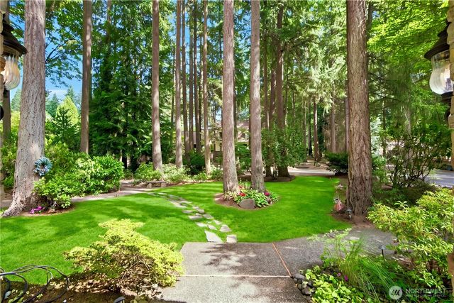 2853 134th Ave NE, Bellevue, WA 98005