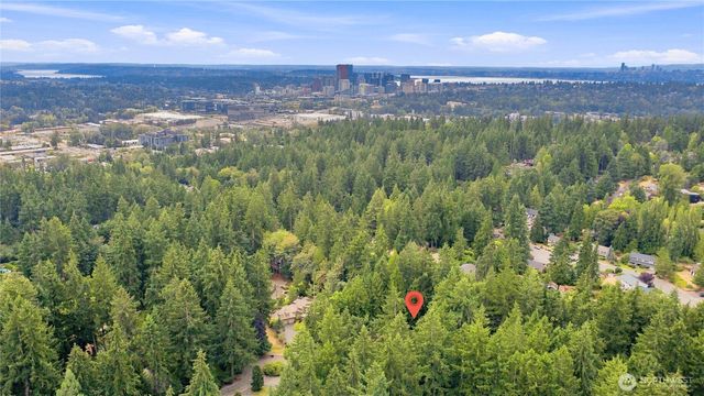2853 134th Ave NE, Bellevue, WA 98005