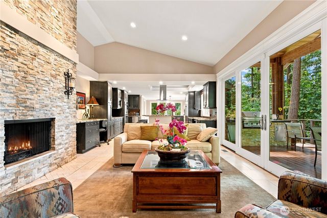 2853 134th Ave NE, Bellevue, WA 98005